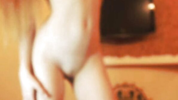 Blowbang-Schlampe Jenna Ivory gags an all kostenlose bilder reifer nackter frauen diesen großen Schwänzen