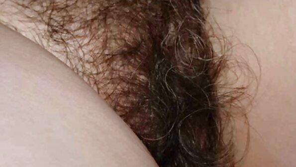 Schwarzes Mädchen teilt BFs weißen reife nackte frauen pics Schwanz mit Latina-Fremder in der Sauna